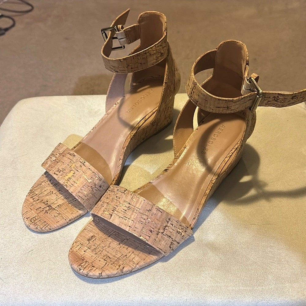Aerosoles SUPER CUTE 👠 Cork pattern Espadrille-style, worn once!  Size 10.5
